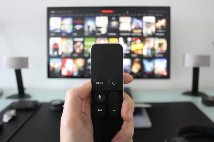 How to Set Up IPTV on Any Device Easily in 2024